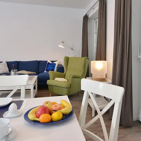 Blaues Haus App 2 In Apartment Ralswiek